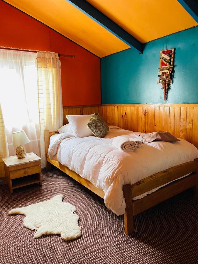 Profe Nelson Hostel Puerto Cisnes Kültér fotó